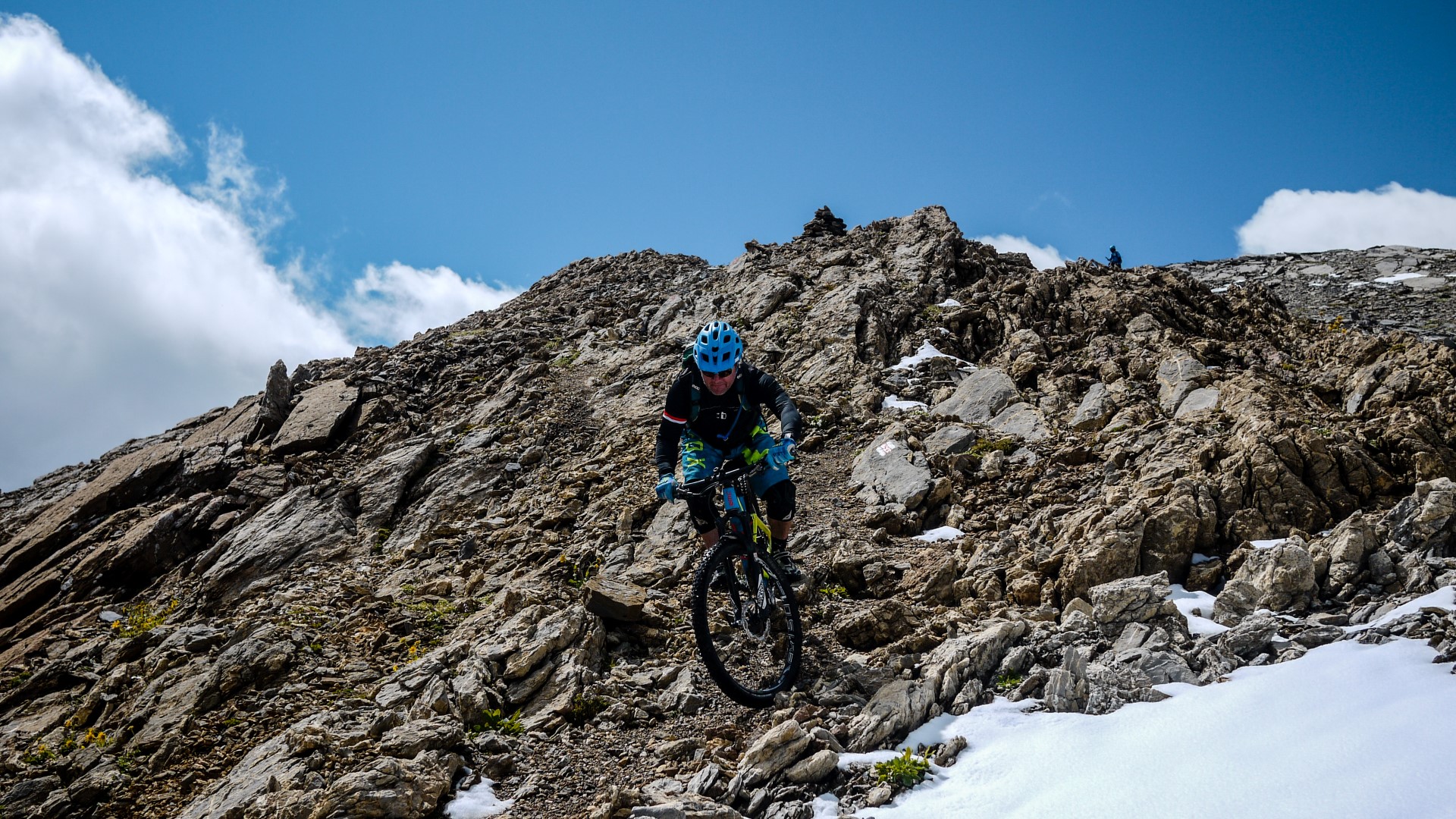Aventure Enduro entre Sanetsch, Sex Rouge et Audannes Aventure Enduro entre Sanetsch, Sex Rouge et Audannes