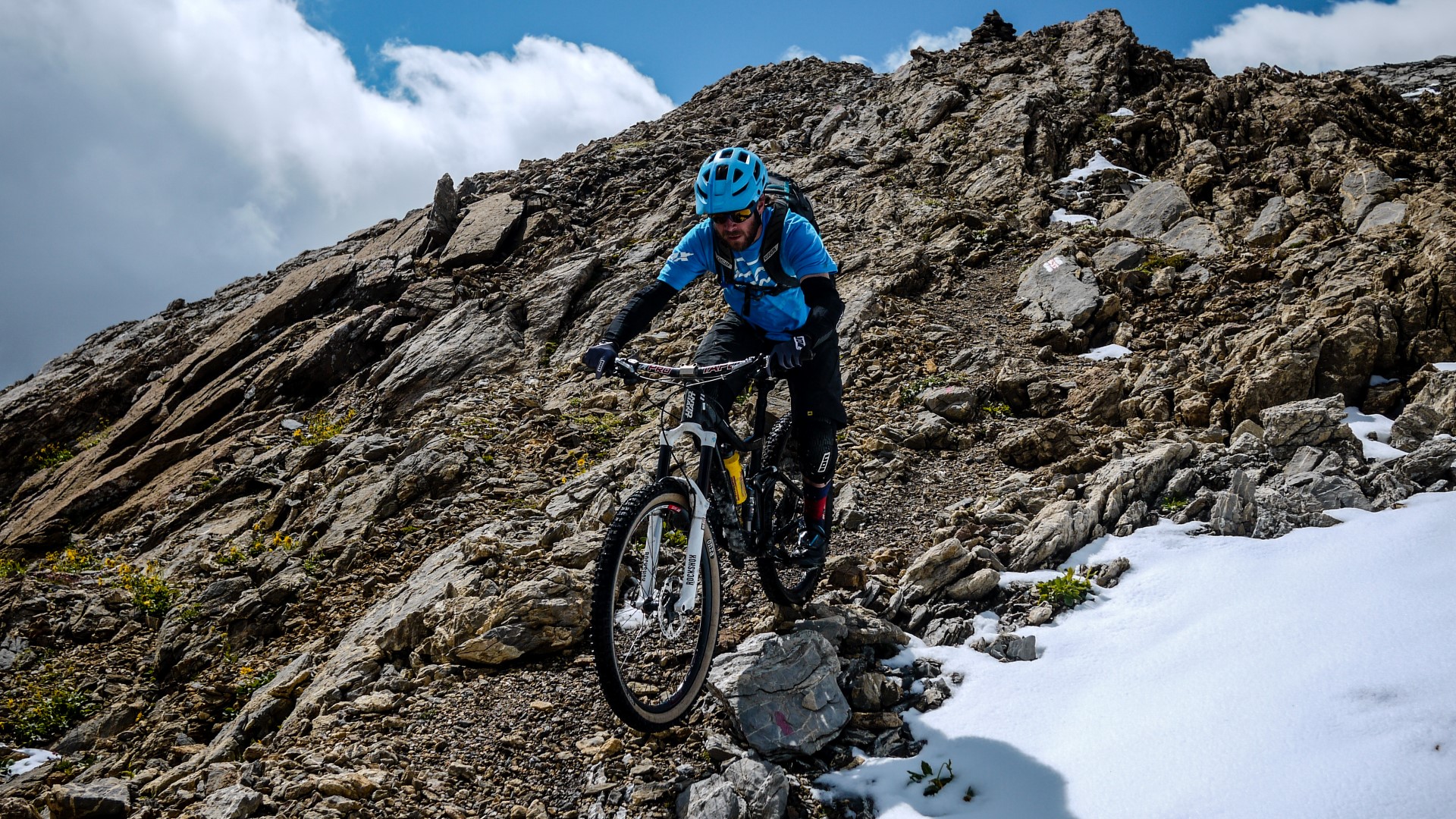 Aventure Enduro entre Sanetsch, Sex Rouge et Audannes Aventure Enduro entre Sanetsch, Sex Rouge et Audannes