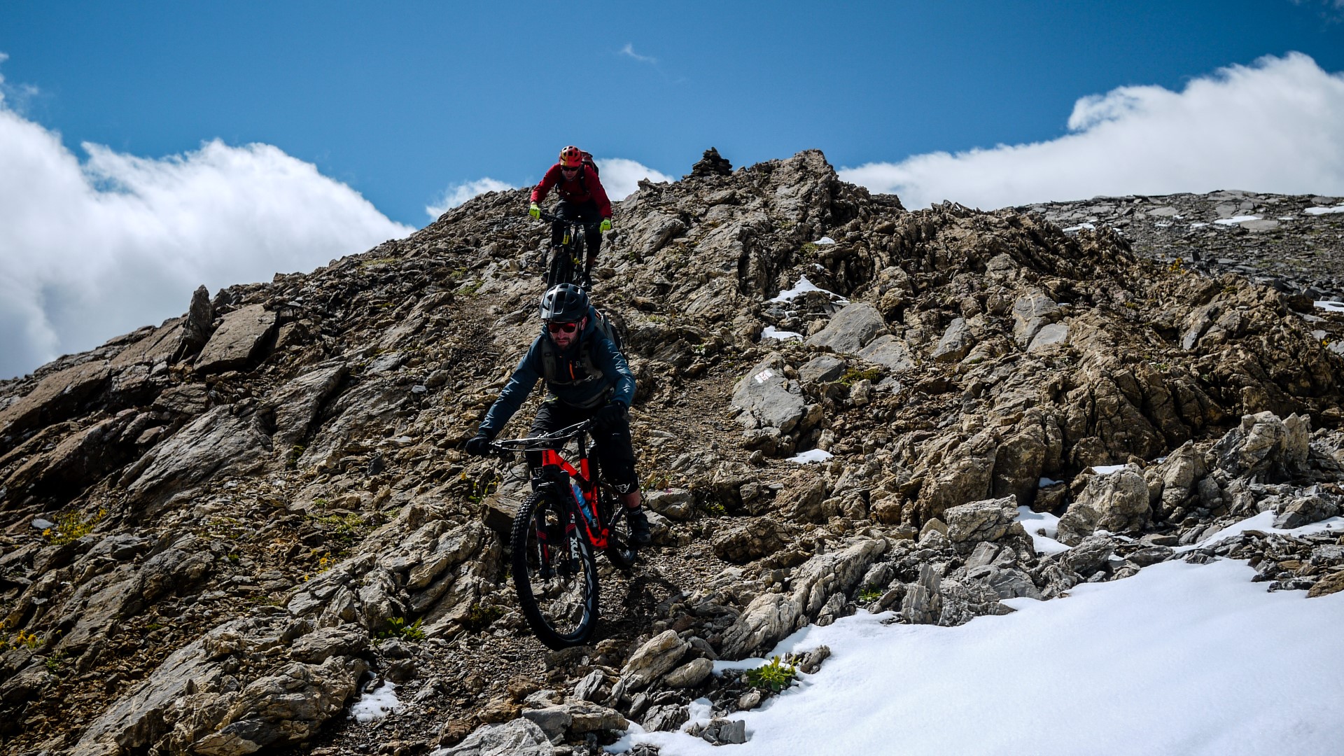 Aventure Enduro entre Sanetsch, Sex Rouge et Audannes Aventure Enduro entre Sanetsch, Sex Rouge et Audannes