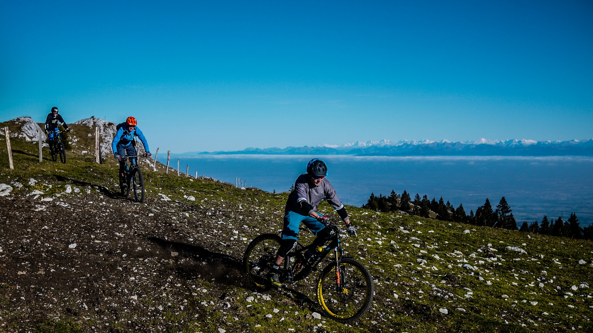 Bike, Beer et Barbecue à Montricher, journée de clôture de la saison 2016 Bike, Beer et Barbecue à Montricher, journée de clôture de la saison 2016