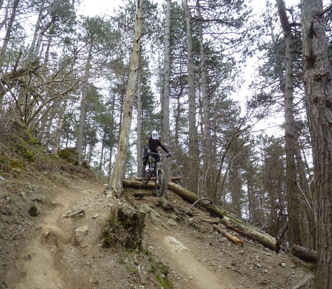 Finale Ligure, enduro au paradis Finale Ligure, enduro au paradis