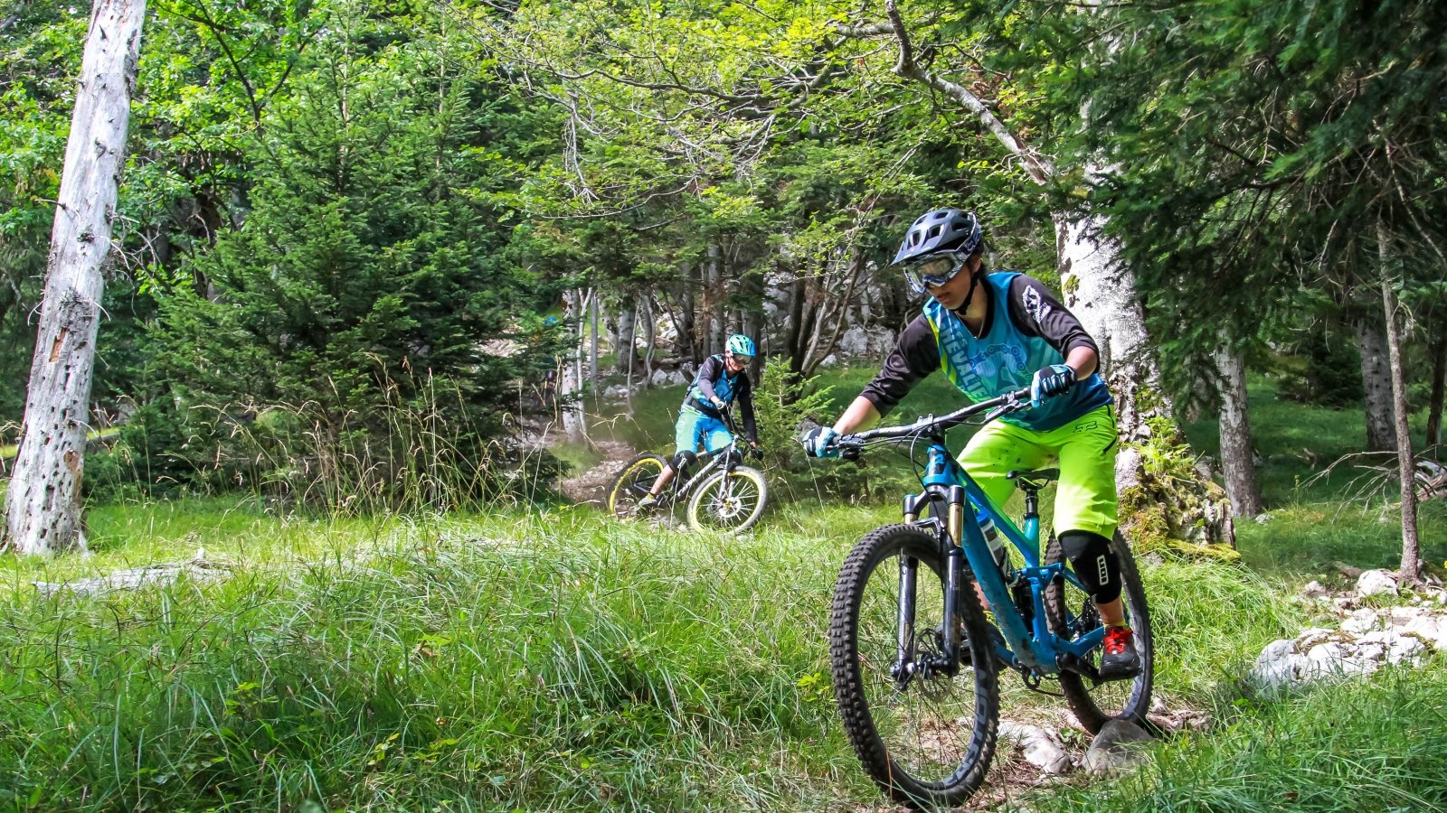 Jura Shuttle Day, journée shuttle dans le Jura Vaudois avec OnCar.ch Jura Shuttle Day, journée shuttle dans le Jura Vaudois avec OnCar.ch