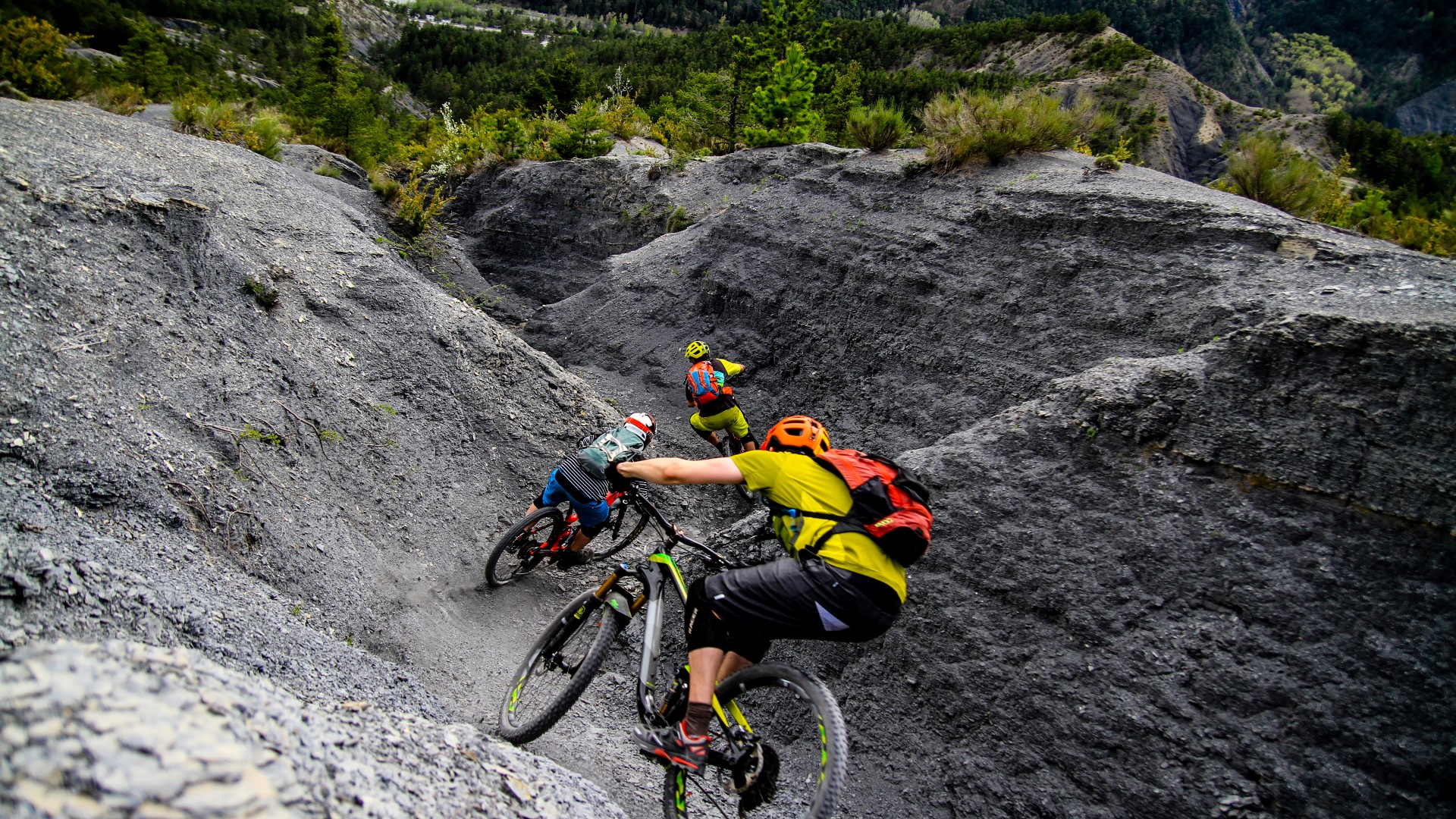 Mercantour: terres grises et terres rouges avec 1001sentiers.fr, Avril 2017 Mercantour: terres grises et terres rouges avec 1001sentiers.fr, Avril 2017