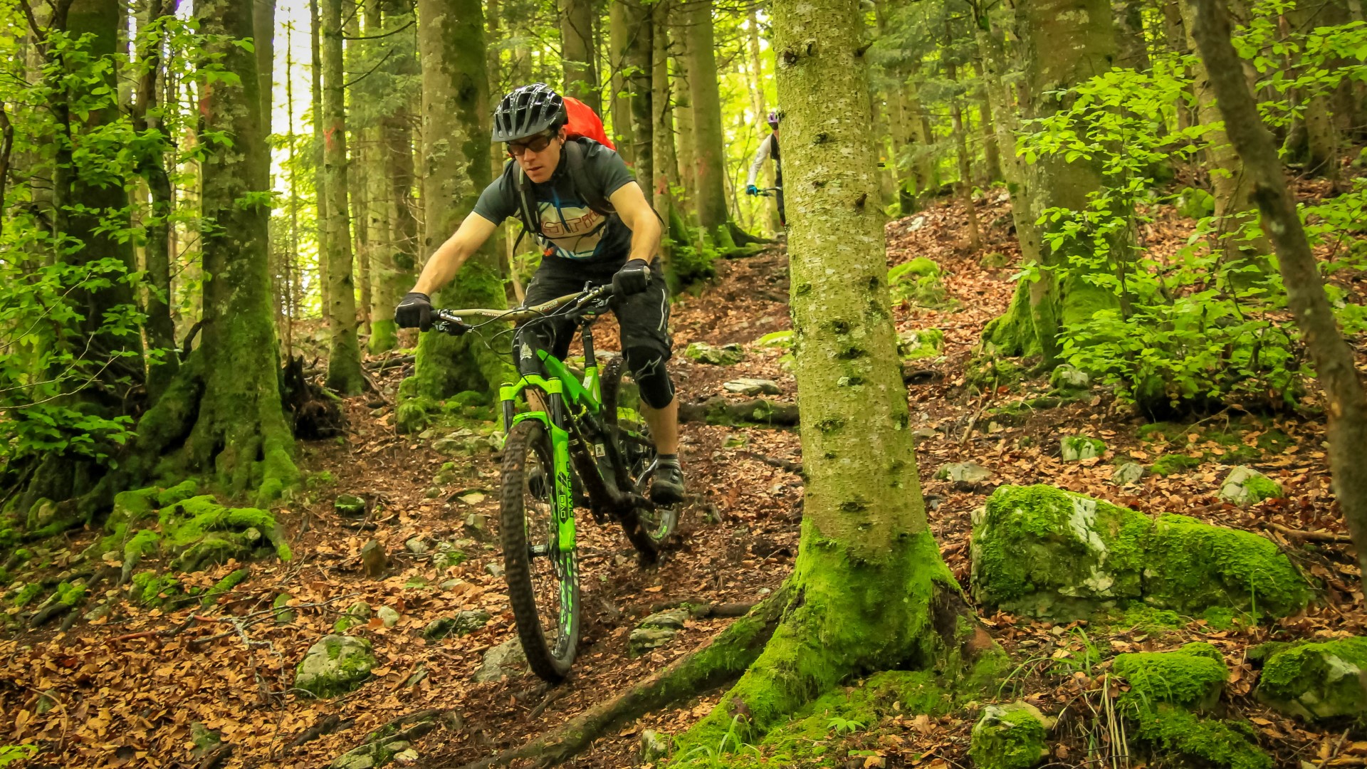 Saucisse Bike Test: journée de test sur les tops bike enduro du moment, avec Alp'Trail, MagicDownhill et Giant, Juin 2016 Saucisse Bike Test: journée de test sur les tops bike enduro du moment, avec Alp'Trail, MagicDownhill et Giant, Juin 2016