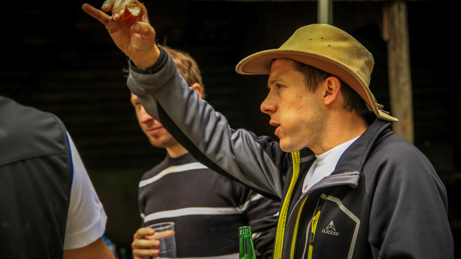 Saucisse Bike Test: journée de test sur les tops bike enduro du moment, avec Alp'Trail, MagicDownhill et Giant, Juin 2016 Saucisse Bike Test: journée de test sur les tops bike enduro du moment, avec Alp'Trail, MagicDownhill et Giant, Juin 2016