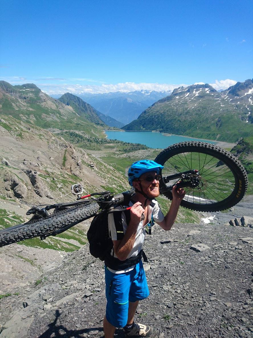 Sortie bikingspots, exploration des variantes du St-Graal Sortie bikingspots, exploration des variantes du St-Graal