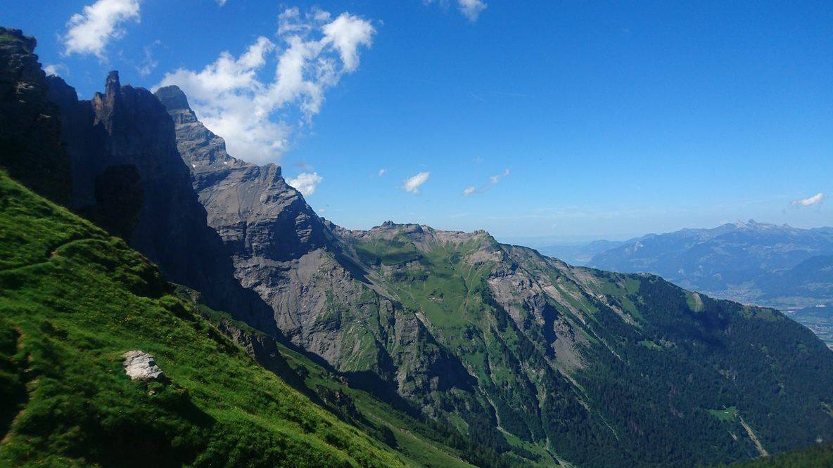 Sortie bikingspots, exploration des variantes du St-Graal Sortie bikingspots, exploration des variantes du St-Graal