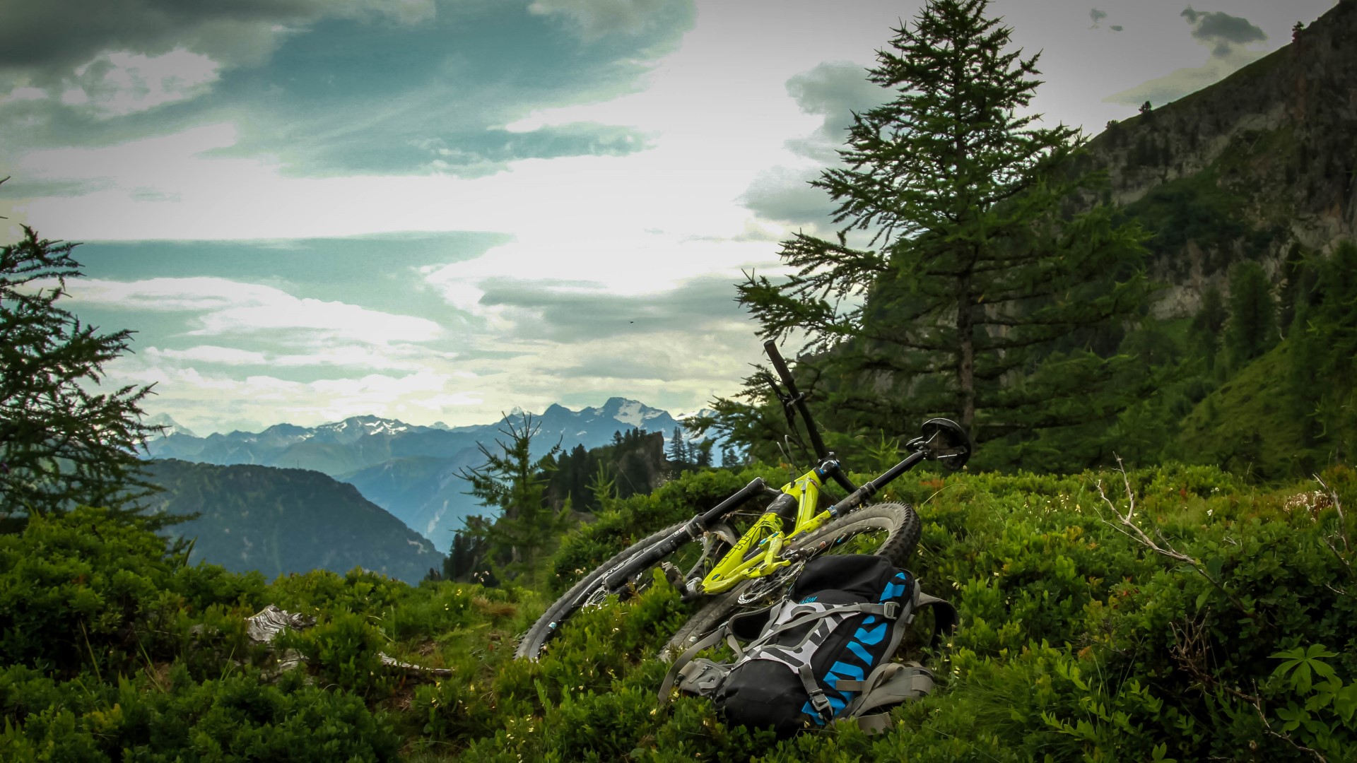 Sortie bikingspots, exploration des variantes du St-Graal Sortie bikingspots, exploration des variantes du St-Graal