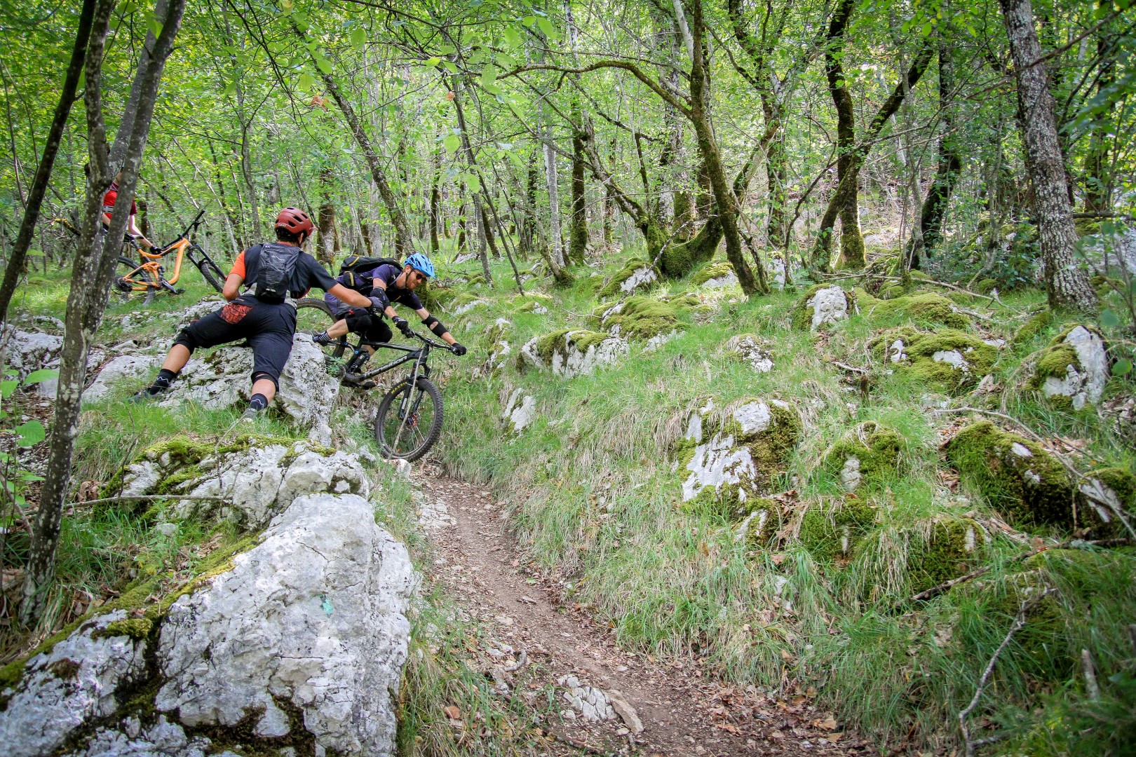 Jura Sick Guide: weekend enduro au pays de la pipe Jura Sick Guide: weekend enduro au pays de la pipe