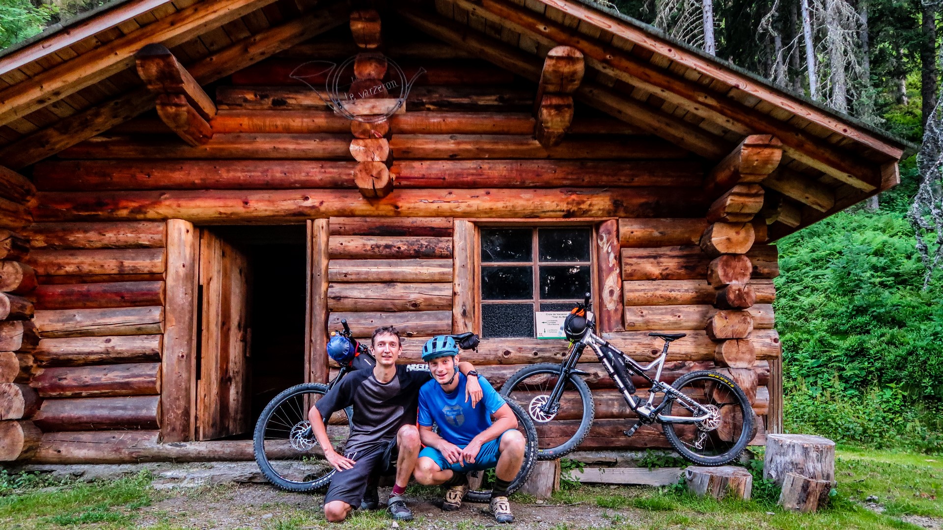 Tour du massif du Beaufortain, en bike et bivouac Tour du massif du Beaufortain, en bike et bivouac