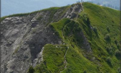 La crête, depuis les rochers du Van