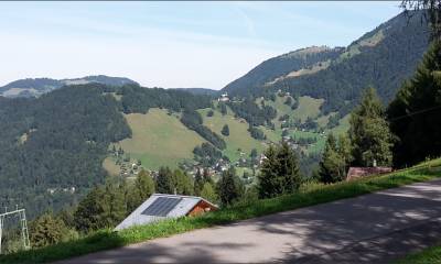 Vue sur les Avants depuis Haut de Caux