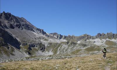 En-dessous du Meidsee, ça roule encore par endroits